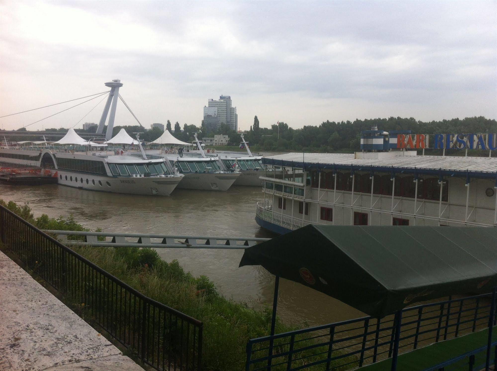 Botel Marina Bratislava Exterior foto